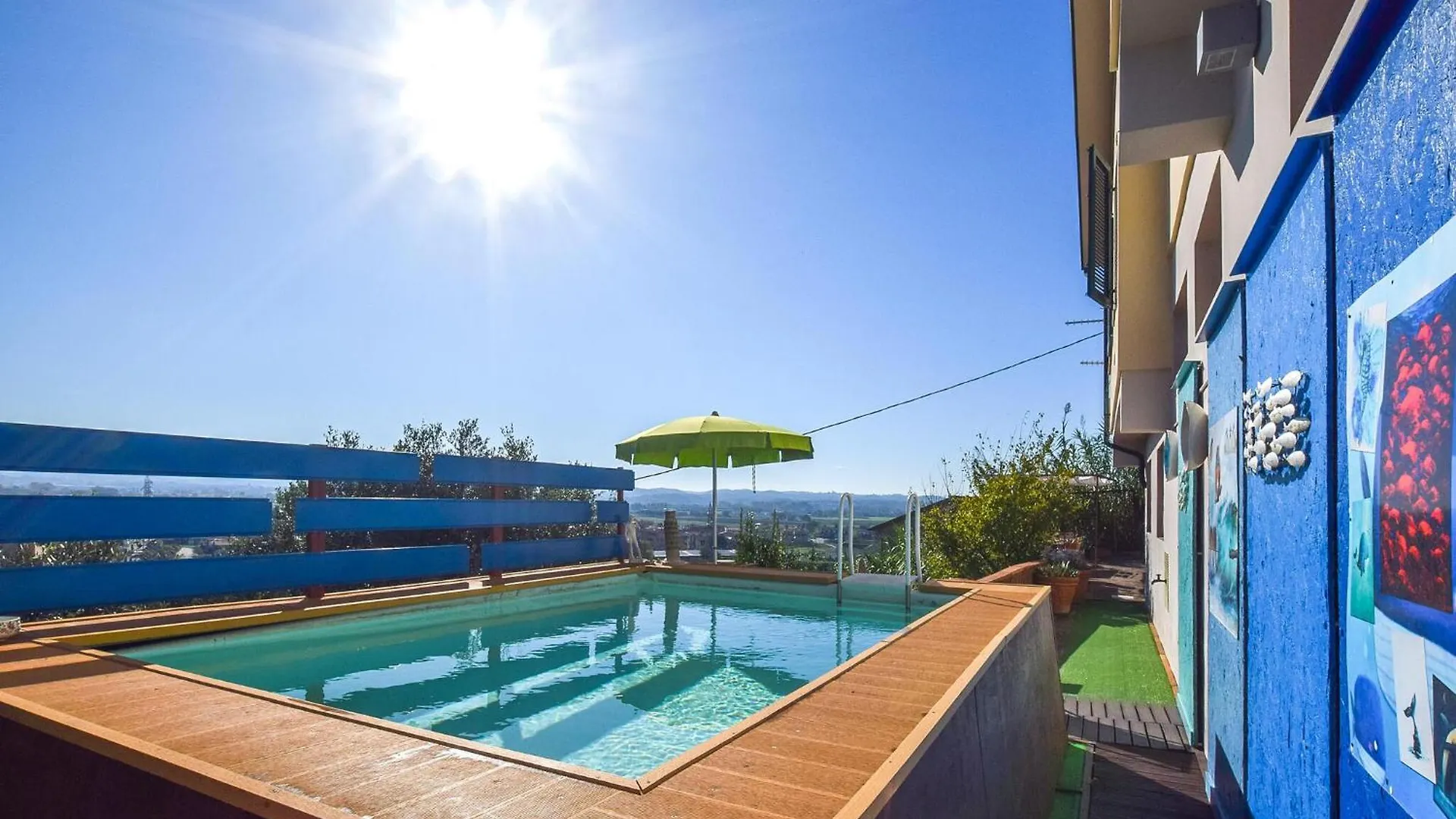 Amazing Home In Santa Maria A Monte With Kitchen location