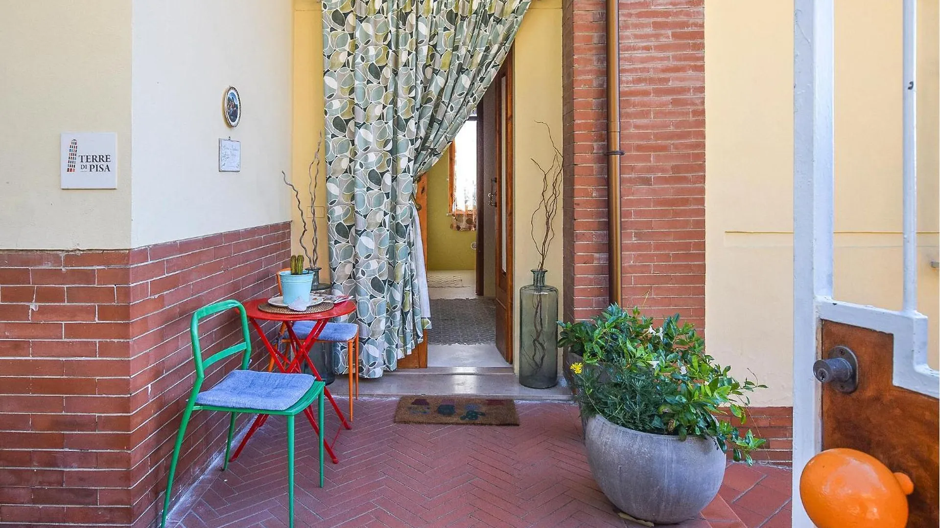 Amazing Home In Santa Maria A Monte With Kitchen בית נופש